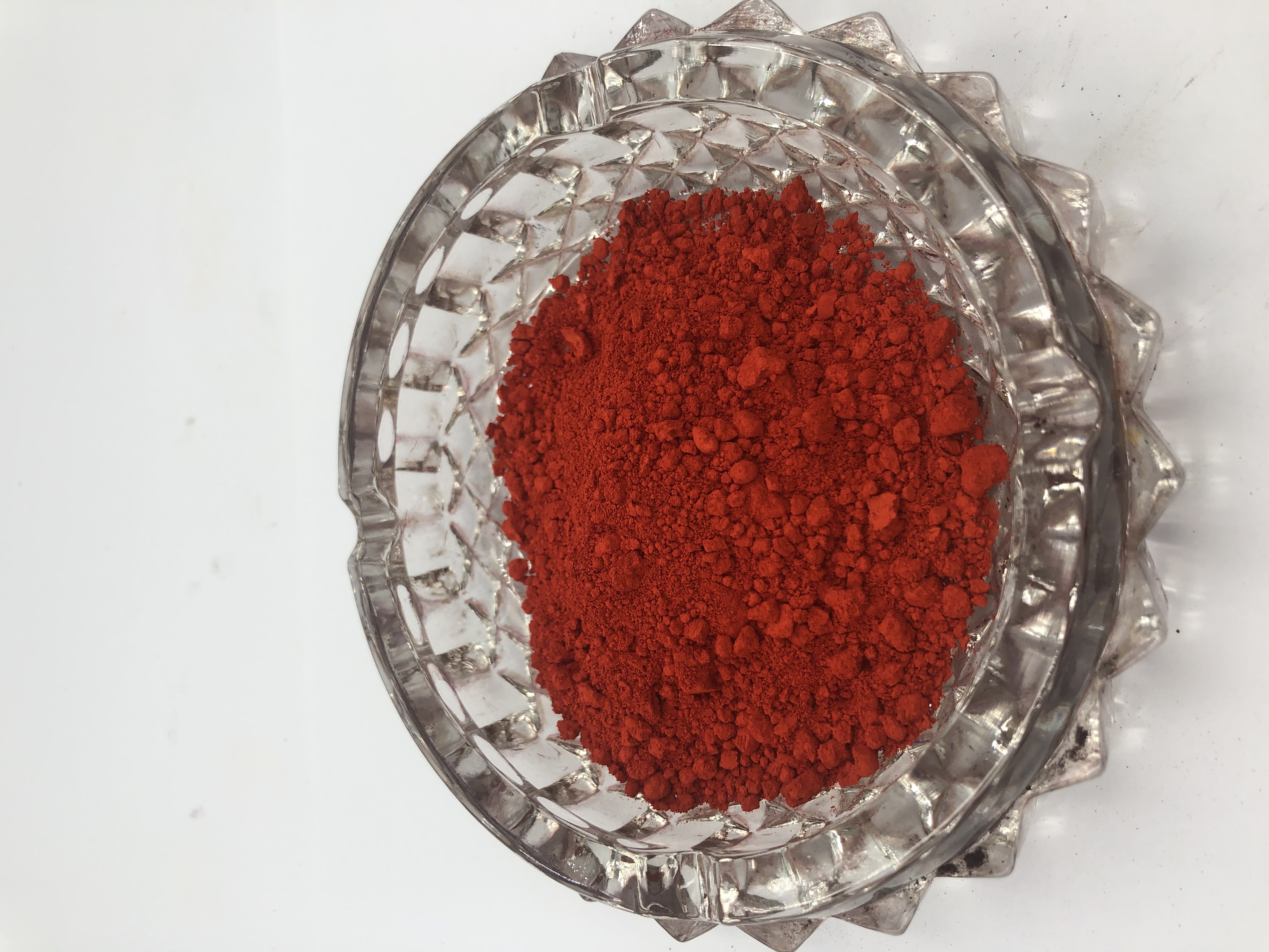 Solvent Red 135 Yellowish Red Good Acid And Alkali Resistance for PS HISP ABS PC Coloring 